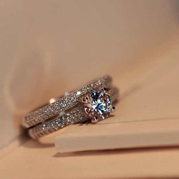 Bridal Wedding Rings - Picture 4 of 4